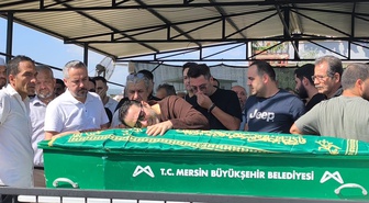 İddiaya göre 14'üncü kattan düşen Atilla Taş'ın kızı Mersin'de toprağa verildi