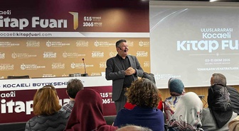 Kapaklıkaya, Kocaeli Kitap Fuarı'nda çocuklarda şiddetin aileden beslendiğini söyledi