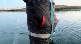 Kırıkkale'de barajda yaklaşık 200 metrelik hayalet ağ sudan çıkarıldı