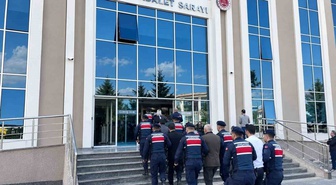 Kocaeli ve İstanbul'da dolandırıcılık operasyonunda 9 şüpheliden 7'si tutuklandı