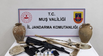 Muş Bulanık'ta kaçak kazı şüphelisi gözaltına alındı, av tüfeği ele geçirildi