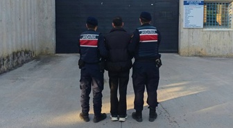 Samsun Bafra'da uyuşturucudan aranan şahıs 11 yıl 3 ay hapis cezasıyla yakalandı