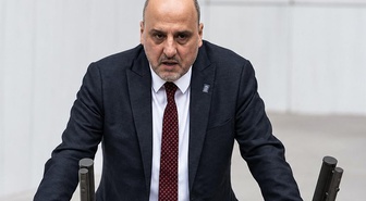 TİP Milletvekili Ahmet Şık Eskişehir'de hastaneye kaldırıldı, anjiyo oldu