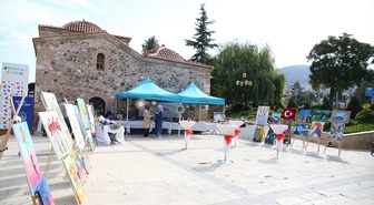 Tokat Toplum Ruh Sağlığı Merkezi danışanlarının sergisi Hıdırlık Meydanı'nda açıldı