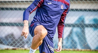 Trabzonspor, Samsunspor deplasmanı için kara yoluyla Samsun'a hareket etti
