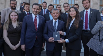 YENİ Partili Cem Aydın KYK bursunun 16 günlük yemeği karşılamasını eleştirdi