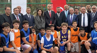 Ağrı'da türkü evi ve göleti de bulunan Ahmed-i Hani Kültür Parkı hizmete açıldı