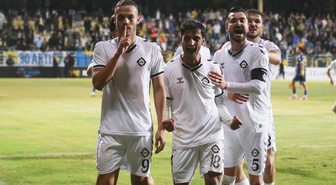 Altay, yarın deplasmanda Uşakspor'a konuk olup dış sahada 2'de 2 hedefliyor