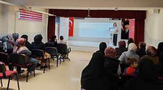 Eskişehir'de velilere çocukların benlik saygısına yönelik seminer düzenlendi