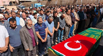 Girne açıklarında batan gemide naaşı bulunan 33 yaşındaki adam Reyhanlı'da defnedildi