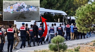 Çeşme Belediyesi'ne düzenlenen operasyonda 10 şüpheli tutuklandı