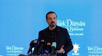 Kürşad Zorlu, Turan'ın açılış kapısı olarak Türkiye-Azerbaycan kardeşliğini gördü