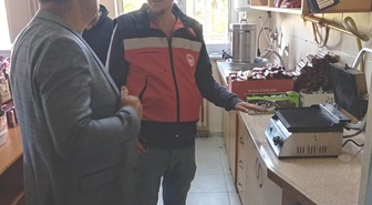 Kütahya Çavdarhisar'da okul kantinleri hijyen ve gıda güvenilirliği için denetlendi