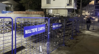 Maltepe'de ilk 3 katı çöken binanın enkazı kaldırıldı, 5 kişi hayatını kaybetti