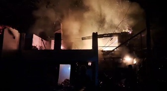 Safranbolu'da çıkan yangında ev kullanılamaz hale geldi, büyükbaş hayvanlar kurtarıldı