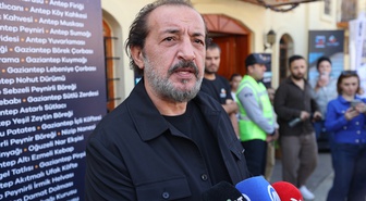 Şef Mehmet Yalçınkaya, Gaziantep ürünlerinin dünyada tanıtılmasını istedi.