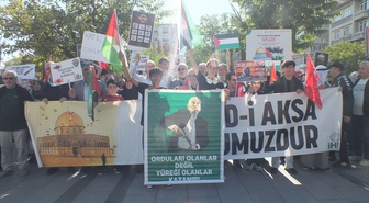 Sivas Filistin Dayanışma Platformu, Gazze soykırımının 3. yılında yürüyüş düzenledi