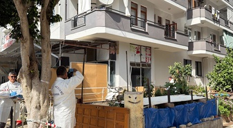 Alanya'da kız kardeşini balkondan attığı iddia edilen kişi intihar sonrası öldü