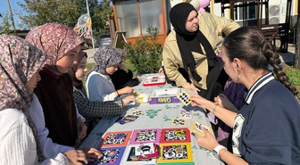 Bafra'da Dünya Kız Çocukları Günü'nde hafızlık öğrencilerine etkinlik düzenlendi