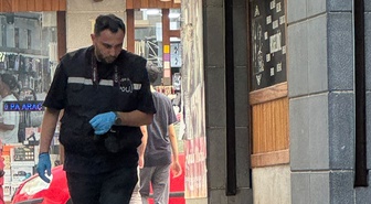 Diyarbakır Sur'da silahlı kavgada 2 kişi yaralandı; biri caddeden geçerken vuruldu