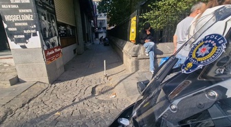 Diyarbakır Sur'da silahlı saldırıda 2 kişi yaralandı, şüpheli gözaltına alındı.
