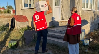 Edirne'de Kızılay gıda kolisi ulaştırdı, AFAD gönüllü eğitimini tamamladı