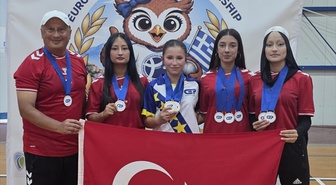 Milli sporcu Yağmur Tosun, Avrupa Petank Şampiyonası'nda altın madalya kazandı