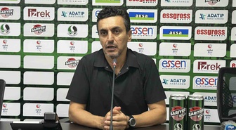 Sakaryaspor, İskenderunspor ile 2-2 berabere kalarak evinde iki puan kaybetti
