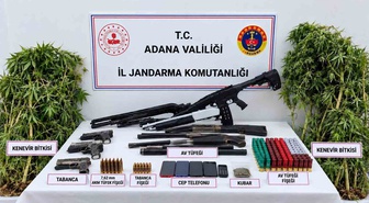 Adana Kozan'da 3 adres operasyonunda 18 yıl hapis cezası bulunan şahıs yakalandı