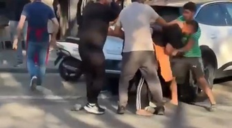 Başakşehir'de iddiaya göre para anlaşmazlığı kurye ile esnafı yumruk yumruğa getirdi