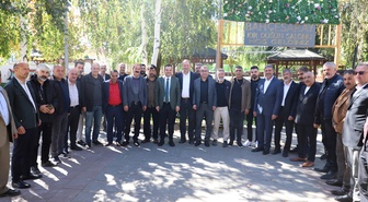 Bingöl TSO Başkanı Kadir Çintay, Karlıova'da iş dünyasıyla buluştu