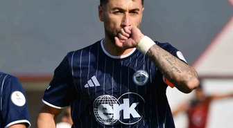 Erciyes 38 FSK kaptanı Akçakın, Adanaspor'a hat-trick yapıp ligde 4'e ulaştı