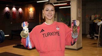 Milli tekvandocu Hatice Pınar Yiğitalp 62 kiloda Avrupa'da birinciliğe yükseldi