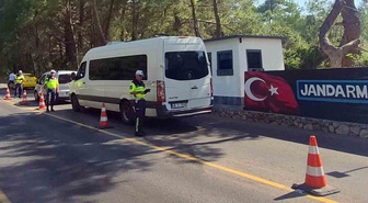 Muğla'da denetimlerde 22 bin 72 araç kontrol edildi, 233 araç trafikten men edildi