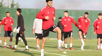 Sivasspor, Bandırmaspor deplasmanı hazırlıklarını 10. hafta öncesi tamamladı