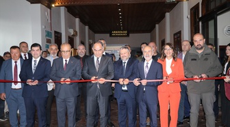 Şükrü Özgür'ün ilk kişisel sergisi Çankırı Müzesi'nde 21 eserle açıldı