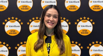 VakıfBank kaptanı Zehra Güneş, sezona kupayla başlamanın motivasyon olduğunu söyledi