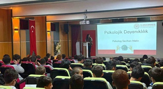 Bayburt İl Sağlık Müdürlüğü 124 öğrenciye ruh sağlığı farkındalığı eğitimi verdi