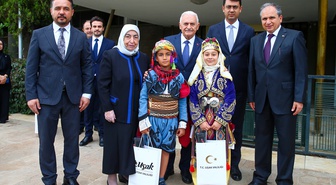 Binali Yıldırım, Uşak'ta 81 ilde 81 Anaokulu Projesi kapsamındaki açılışa katıldı