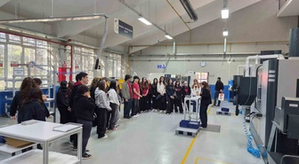 Borsa İstanbul Fen Lisesi öğrencileri Eskişehir Model Fabrika'da üretimi öğrendi