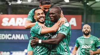 Bu adam 34 yaşında! Aboubakar şov yapmaya devam ediyor