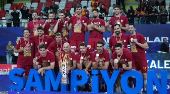 Galatasaray, Ziraat Bankkart'ı 3-1 yenerek Erkekler Şampiyonlar Kupası'nı kazandı