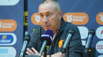 Göztepe'de Stoilov Eyüpspor'u 4-0 yenen maçta galibiyete ihtiyaçları olduğunu söyledi