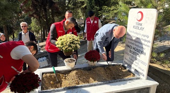 Karabük'te evini Kızılay'a bağışlayan hayırsever Bostan'ın kabri yaptırıldı