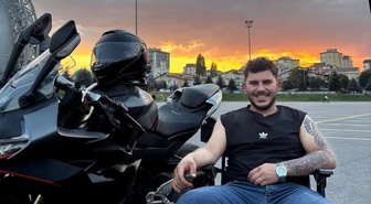 Kayseri'de otomobille çarpışan motosiklet sürücüsü Emirhan Kulaksız (23) öldü.