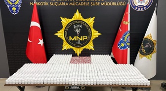 Manisa'da uyuşturucu operasyonunda 2 şüpheli tutuklandı, 57 bin hap ele geçirildi