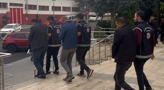 Nevşehir'de 4 göçmeni Ağrı'dan Aksaray'a götüren 3 şüpheli tutuklandı