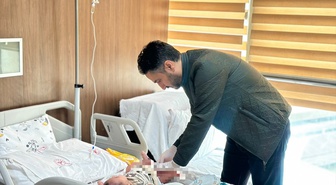 Siirt'te 3 aylık bebeğe testis torsiyonu ameliyatı başarıyla yapıldı