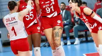 Sultanlar Ligi'nde Aras Kargo yarın İzmir'de Galatasaray'ı saat 16.00'da ağırlayacak
