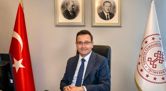 Vize muafiyeti sonrası Antalya'da Çinli turist sayısı ilk üç ayda yüzde 33 arttı